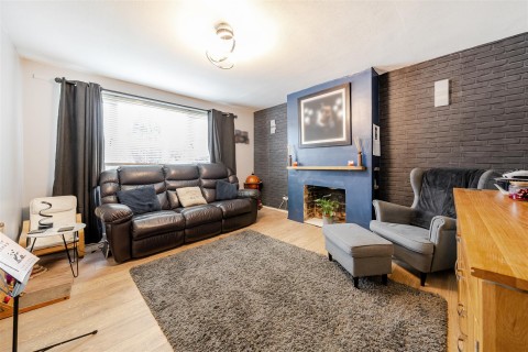 Click the photo for more details of Jenkinson Road, Towcester, NN12