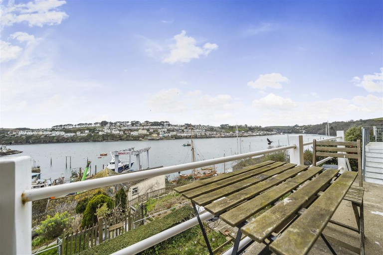 Images for Moss Terrace, Polruan, Fowey