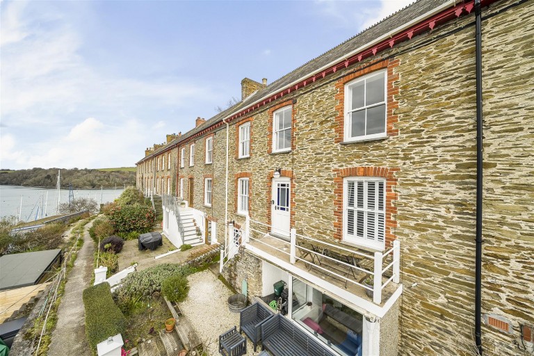 Images for Moss Terrace, Polruan, Fowey