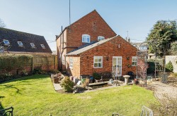 Images for The Green, Byfield, Daventry, NN11