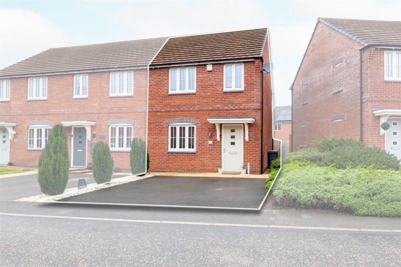 Click the photo for more details of Coronet Drive, Ibstock, LE67