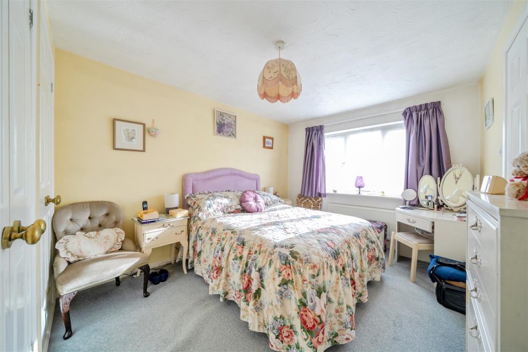 Images for Acorn Way, Silverstone, NN12