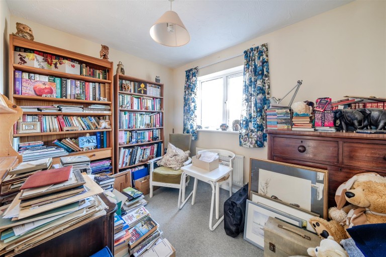 Images for Acorn Way, Silverstone, NN12