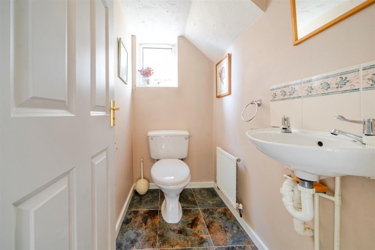 Images for Acorn Way, Silverstone, NN12