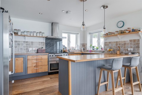 Click the photo for more details of Battery Hill, Portreath, Redruth