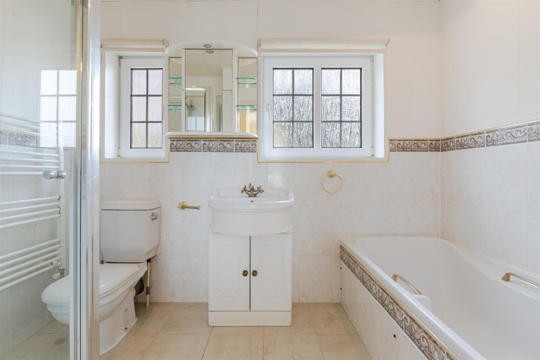Images for Seaway Lane, Torquay