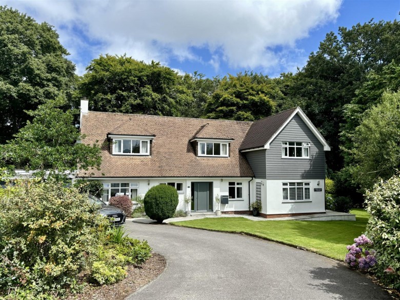 Click the photo for more details of Nr Porthpean