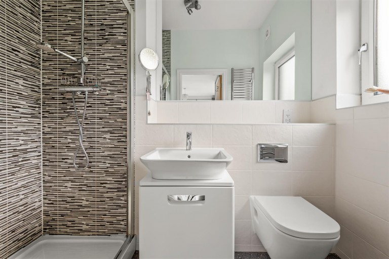 Images for Follaton Rise, Totnes