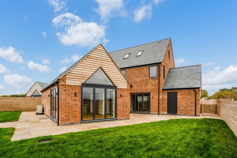 Images for Pillerton Priors, Warwickshire