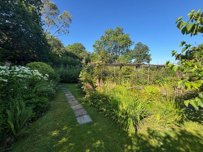 Images for Spreyton, Crediton