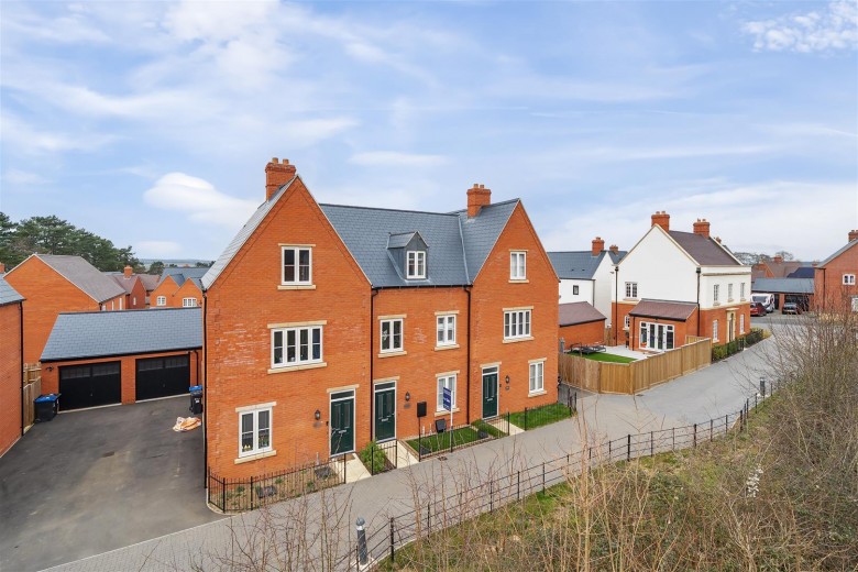 Click the photo for more details of Redcar Road, Towcester, NN12