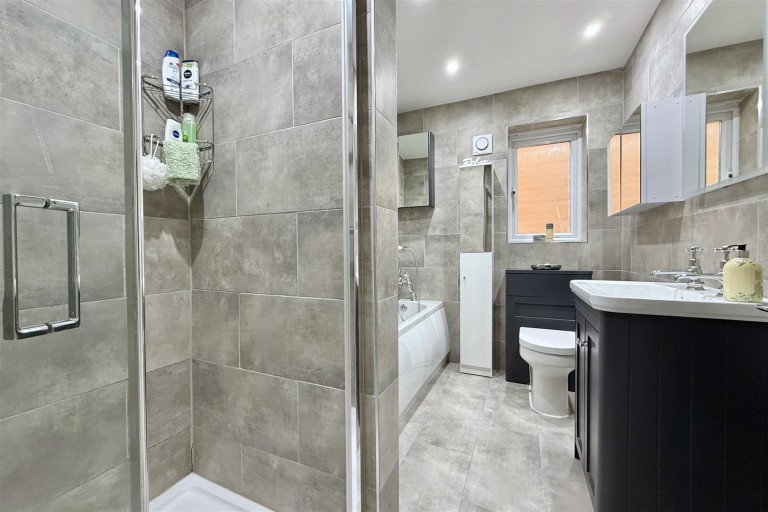 Images for Temple Goring, Navenby