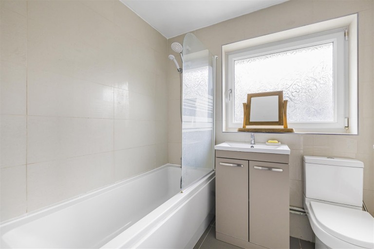 Images for Clarendale Estate, Great Bradley