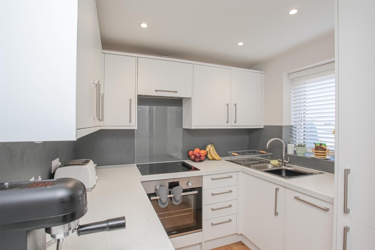 Images for Arbury Banks, Chipping Warden, Banbury
