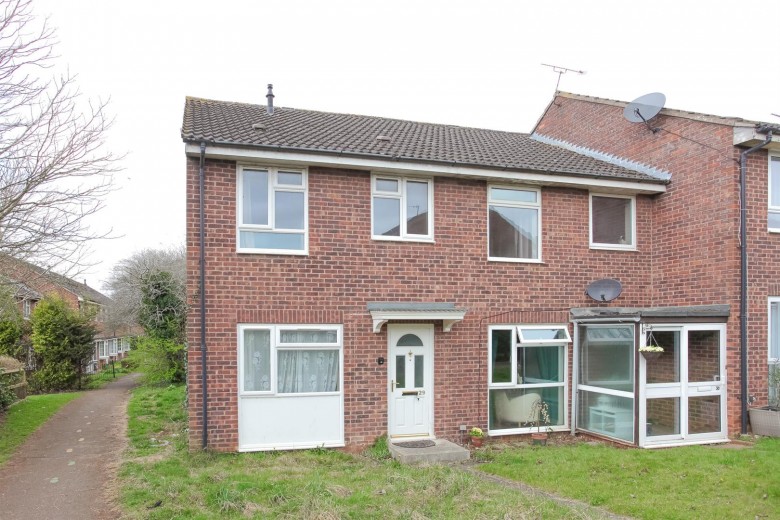 Click the photo for more details of Cheviot Way, Banbury