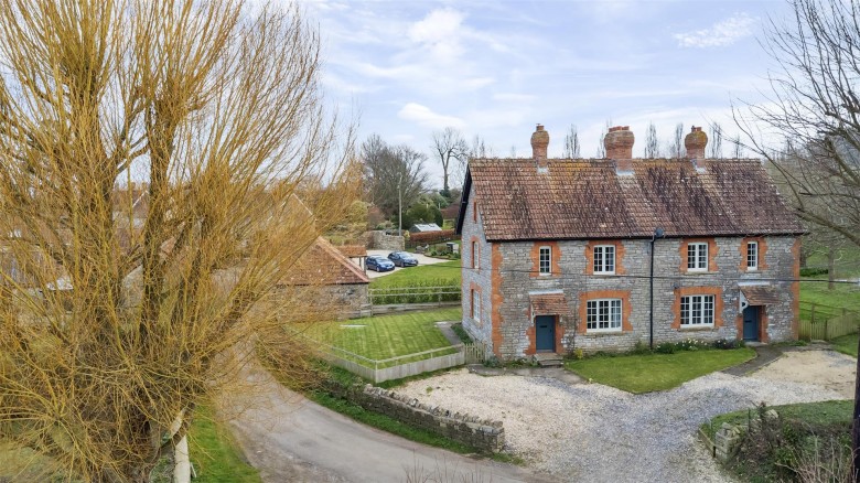 Click the photo for more details of Little Weston, Sparkford, Somerset