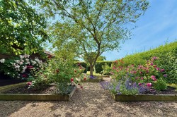 Images for Low Fields, Fulbeck