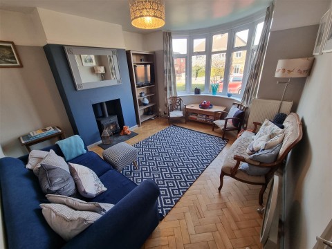 Click the photo for more details of Broadway, Lincoln