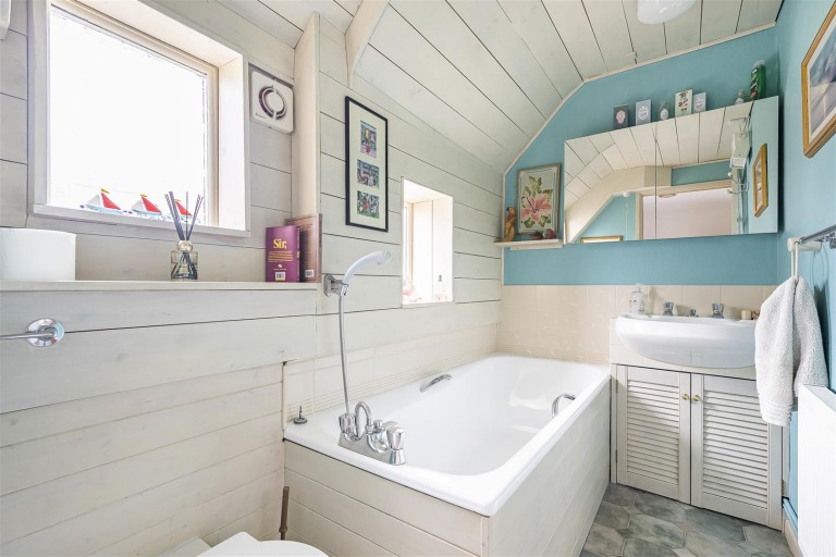 Images for Chapel Lane, Reach