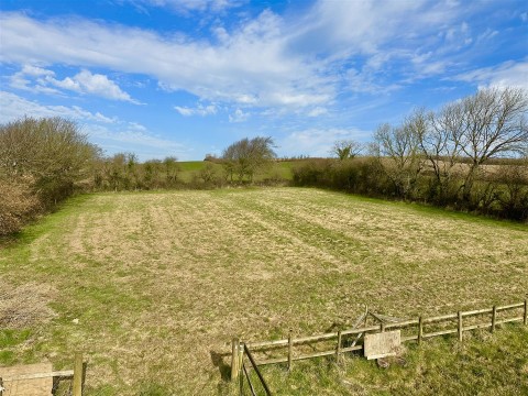 Click the photo for more details of Marwood, Barnstaple