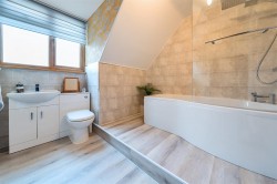 Images for Murswell Lane, Silverstone, NN12