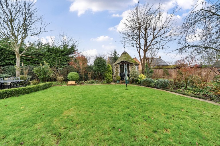 Images for Murswell Lane, Silverstone, NN12