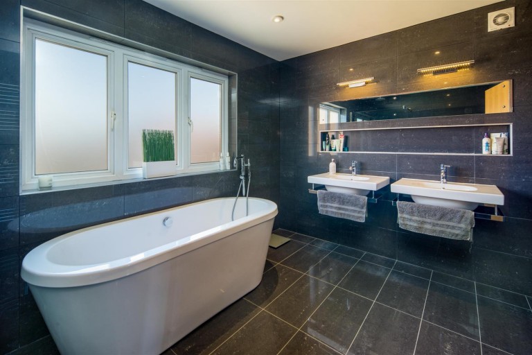 Images for Rush Close, Shanklin