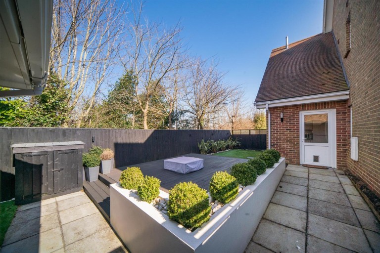 Images for Rush Close, Shanklin