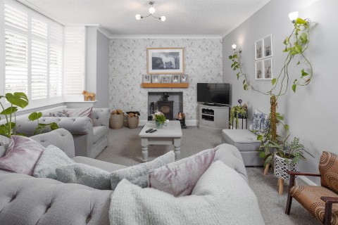 Click the photo for more details of Cawston Lane, Dunchurch, Rugby, CV22