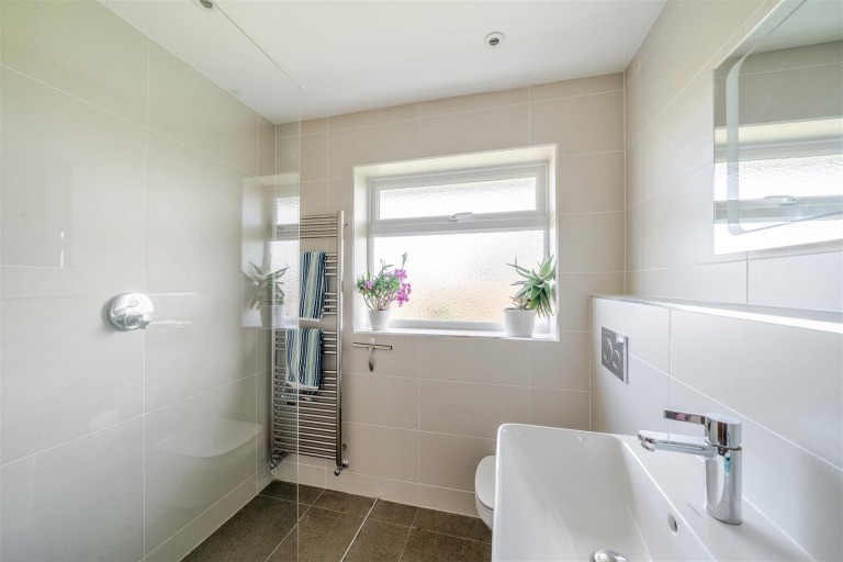 Images for Brit View Road, West Bay