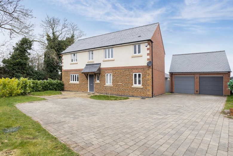 Click the photo for more details of Mill Field Close, South Kilworth, Lutterworth, LE17