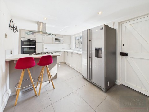 Click the photo for more details of 2 bedroom cottage & 1 bedroom annexe - High Street, Great Glen, Leicestershire