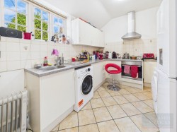 Images for High Street, Great Glen, Leicestershire