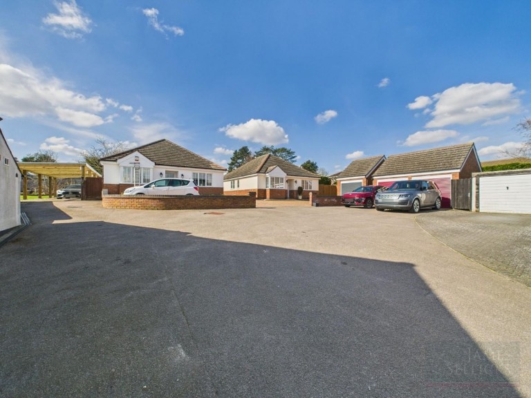 Images for High Street, Great Glen, Leicestershire