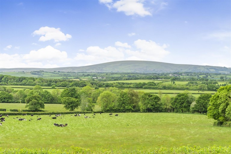 Images for Spreyton, Crediton