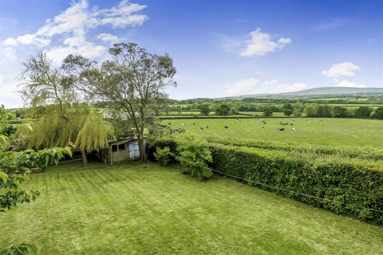 Images for Spreyton, Crediton