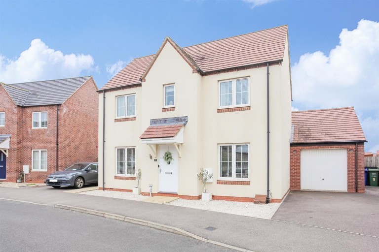 Images for Chaffinch Way, Bodicote, Banbury