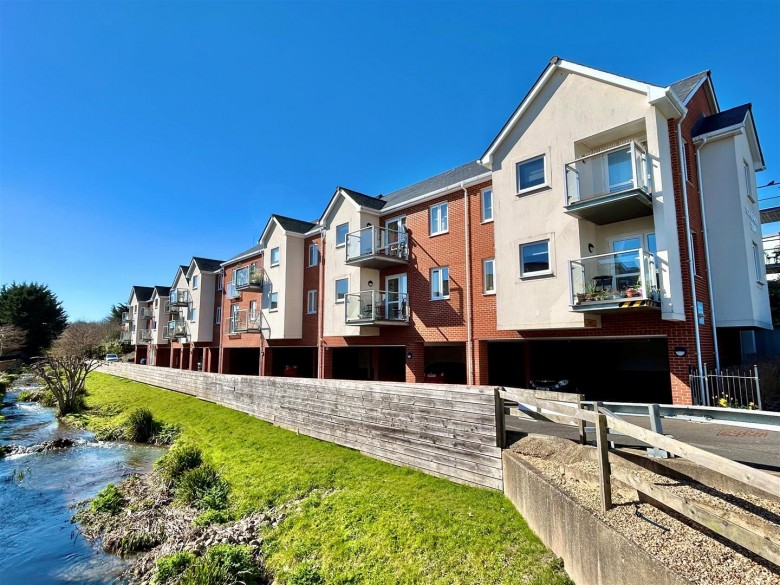 Click the photo for more details of Newport, Isle of Wight