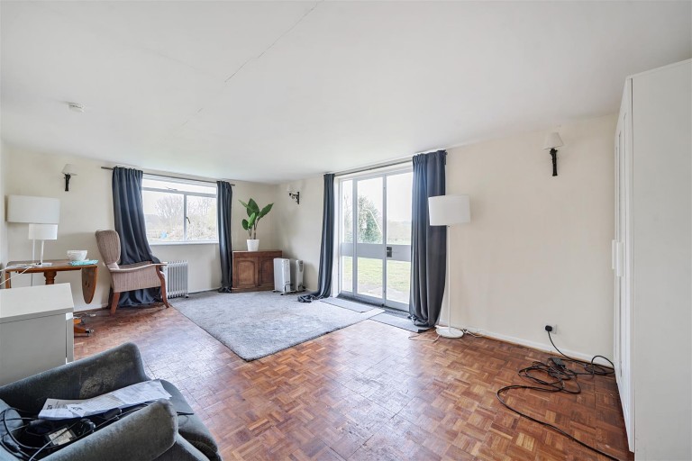 Images for Tarrant Rushton