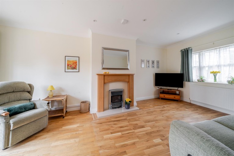 Images for New Zealand Farm Close, Bridport