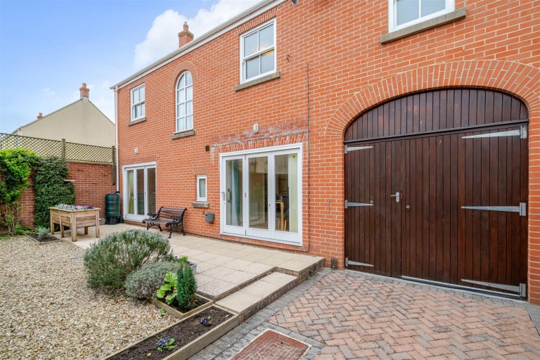 Images for New Zealand Farm Close, Bridport