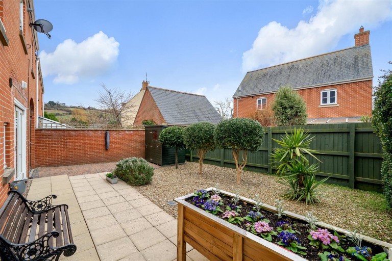 Images for New Zealand Farm Close, Bridport