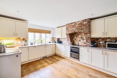 Click the photo for more details of Waytown, Bridport