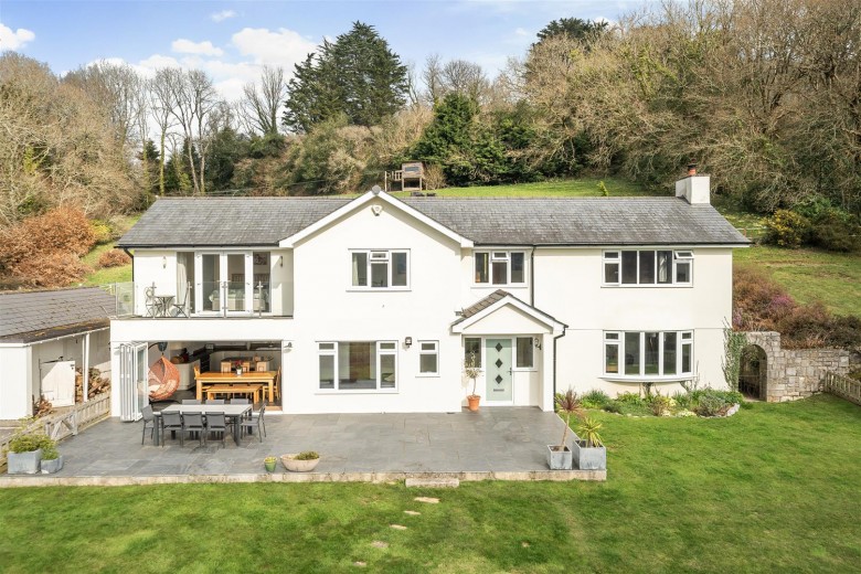 Click the photo for more details of Lustleigh, Devon