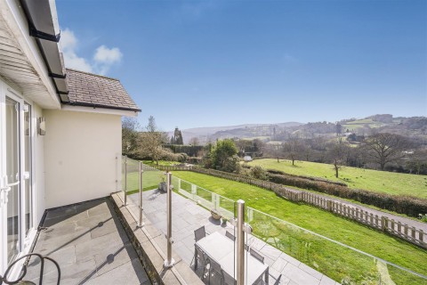 Click the photo for more details of Lustleigh, Devon