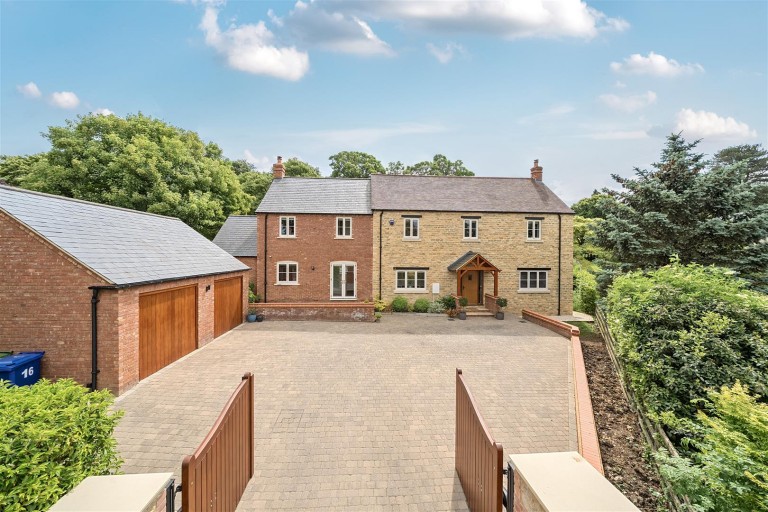 Images for Earls Farm Way, Towcester, NN12