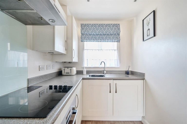 Images for Cloakham Drive, Axminster