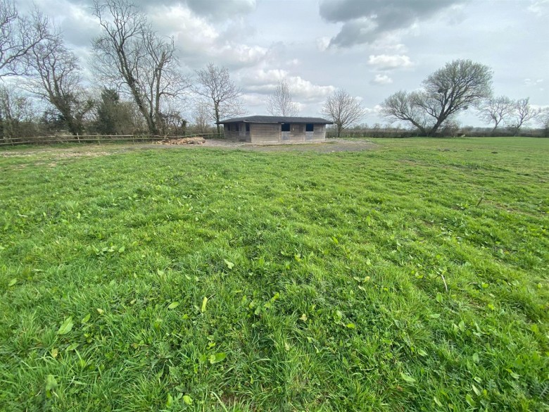 Click the photo for more details of Churchmoor Lane, Baltonsborough