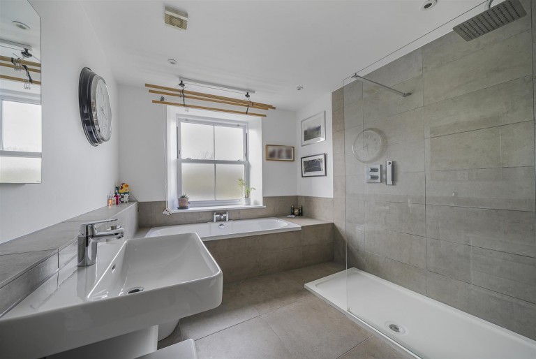 Images for Clearbrook, Yelverton