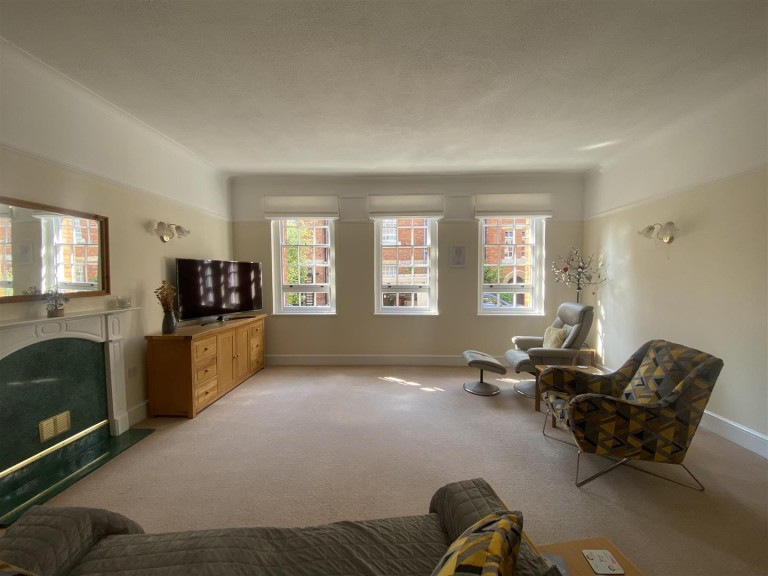 Images for Jellalabad Court, The Mount, Taunton